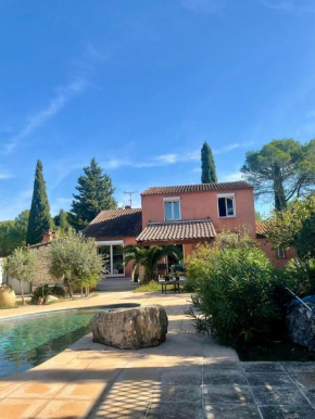 La Bartavelle villa provençale climatisèe près d'Aix-en-Provence